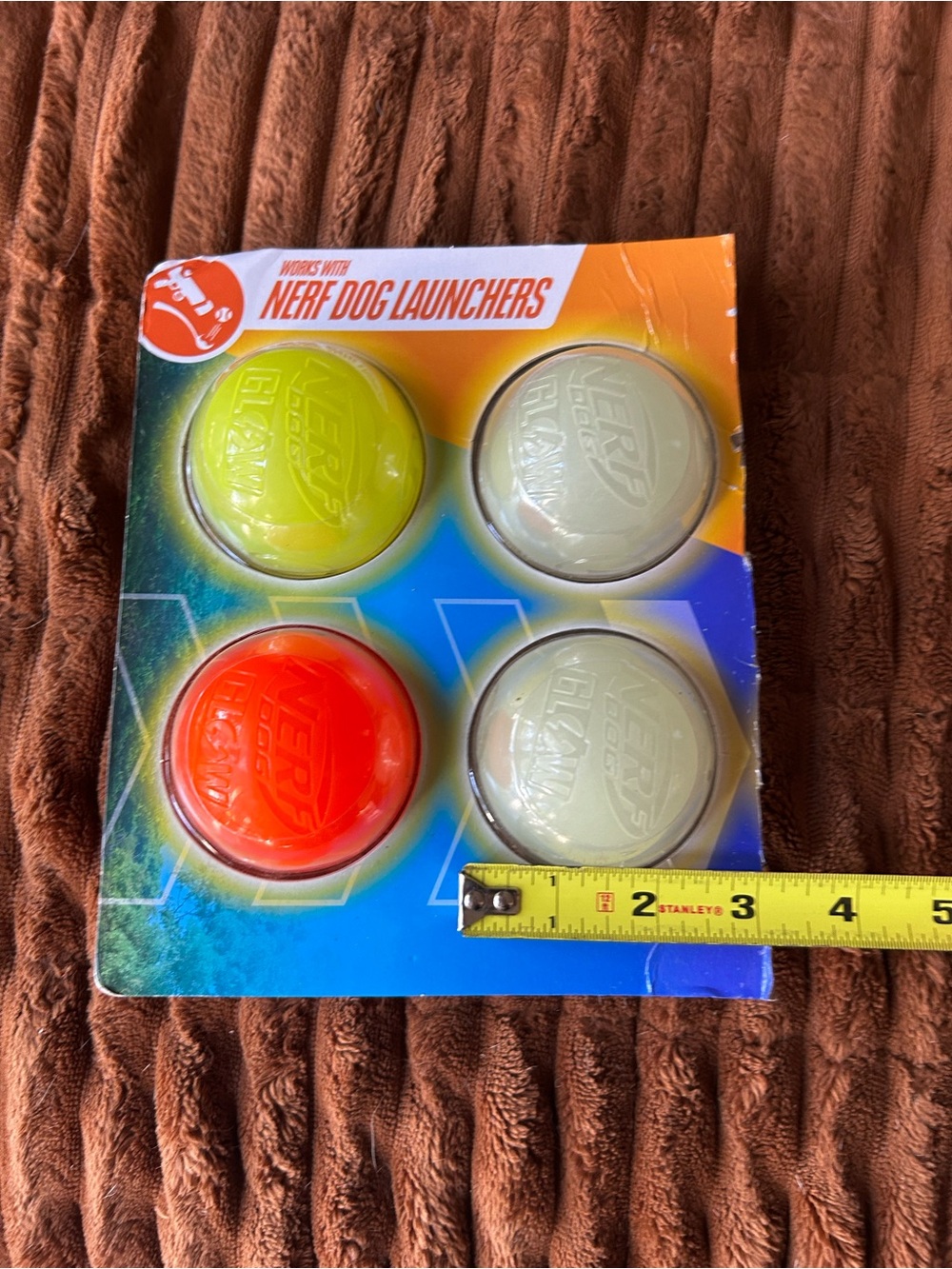 Nerf Launcher Balls 2.5 inch - silicone Pack of 4 glow-in-the-dark - Picture 2 of 4